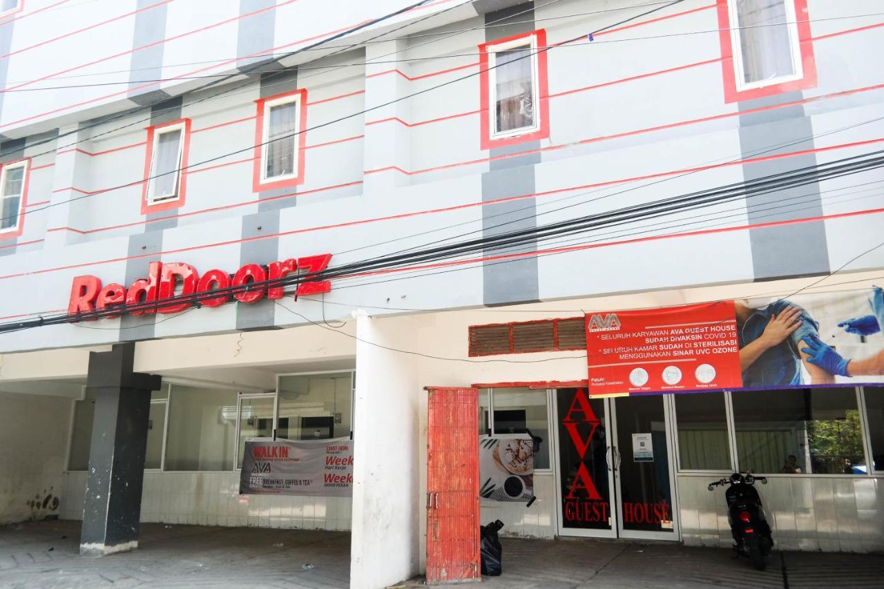 Reddoorz At Jalan Somba Opu Losari Makassar Extérieur photo